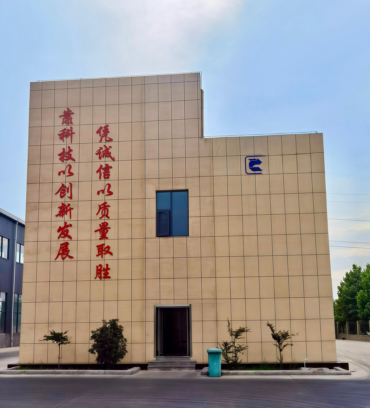 3办公区域.jpg